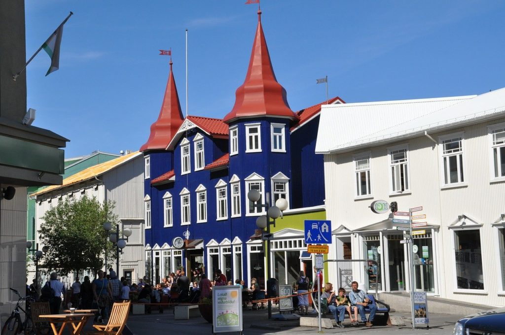 Akureyri blue house